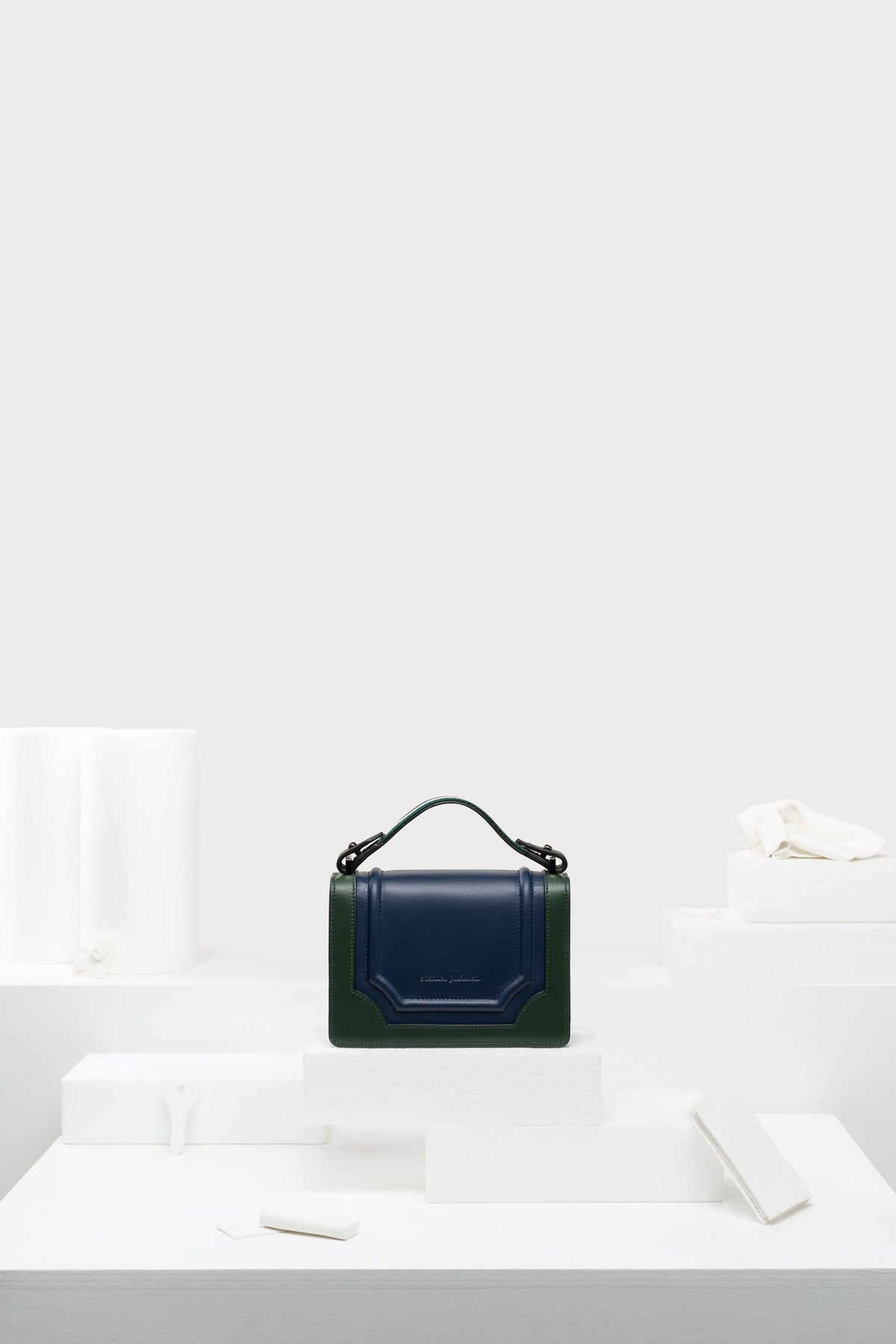 é.p. 001 — Mini Marceau