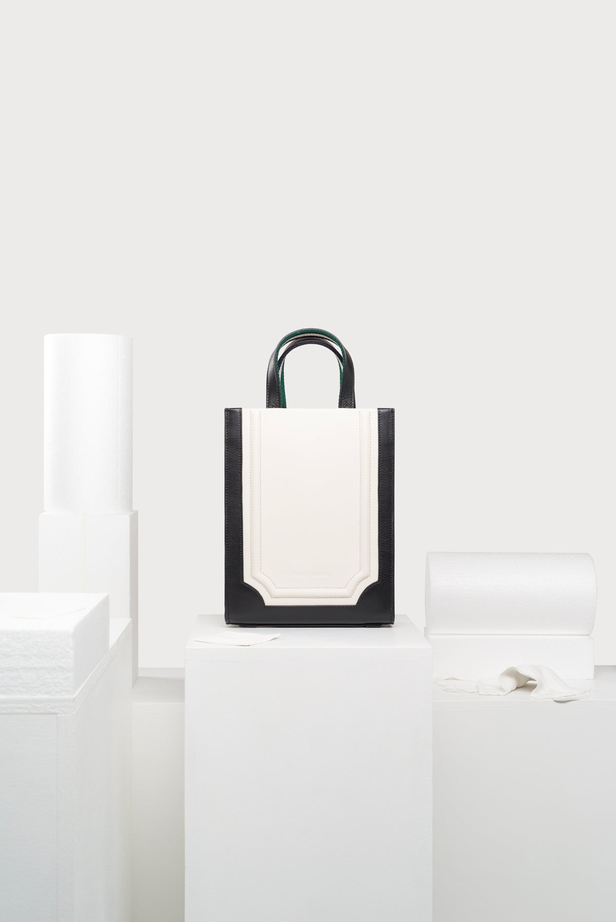 é.p. 005W — Mini Cabas Marceau