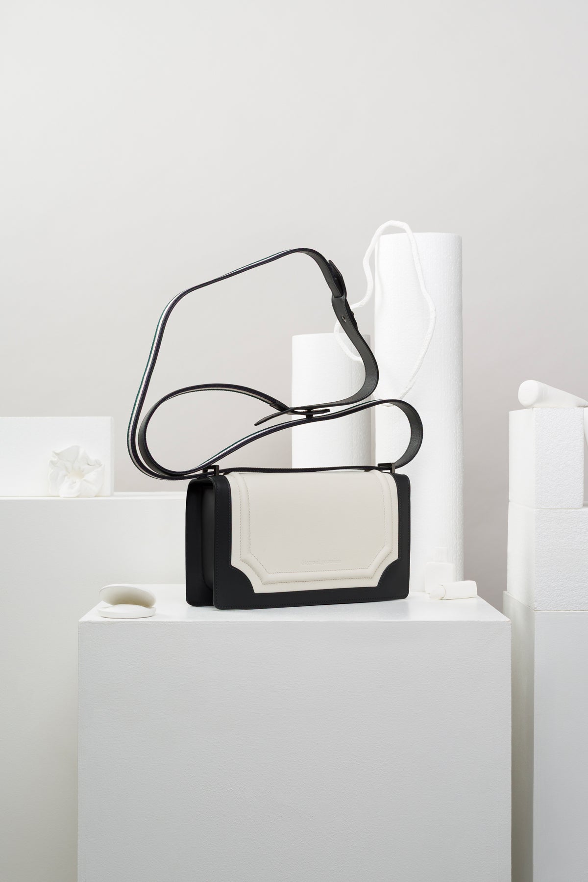 é.p. 003W — Long Marceau