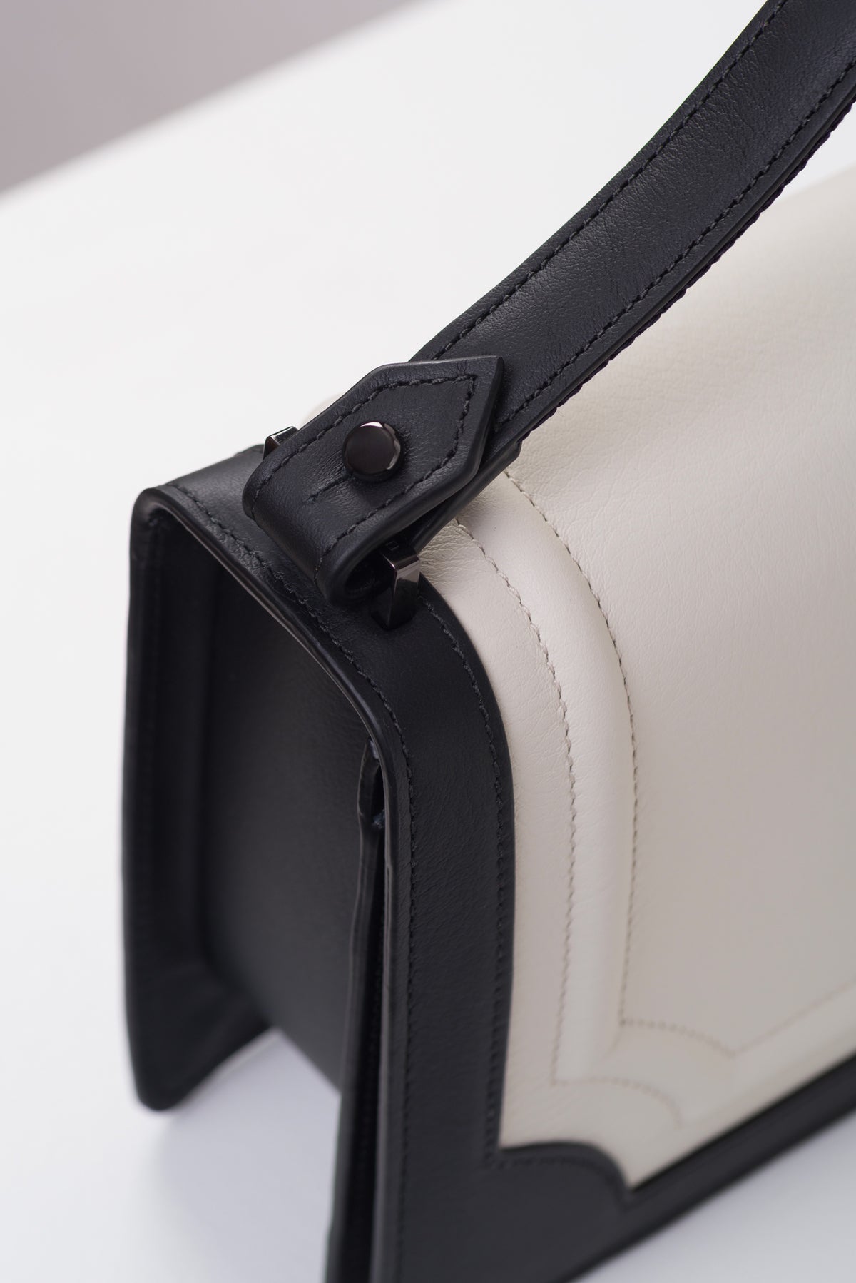 é.p. 003W — Long Marceau